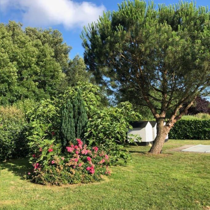 Saint-Hilaire-la-Forêt Maison Vendeenne A 5 Min Du Bord De Mer מראה חיצוני תמונה