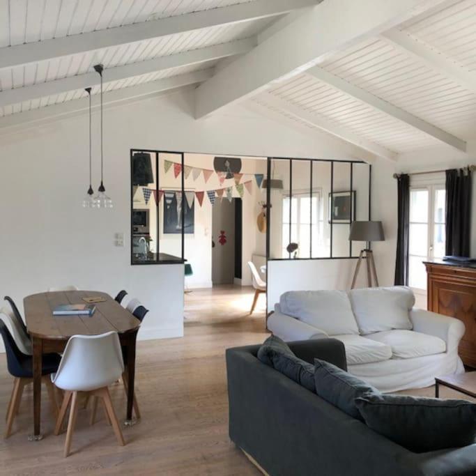 Saint-Hilaire-la-Forêt Maison Vendeenne A 5 Min Du Bord De Mer מראה חיצוני תמונה